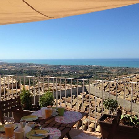 Le Terrazze Di Pirandello Bed & Breakfast Agrigento Exterior photo