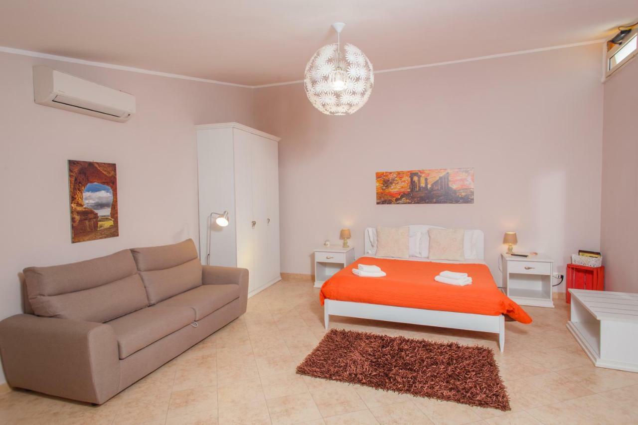 Le Terrazze Di Pirandello Bed & Breakfast Agrigento Exterior photo